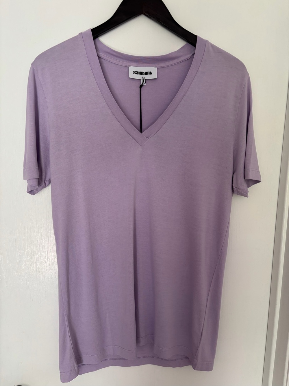 SAINT ART V Neck Tee